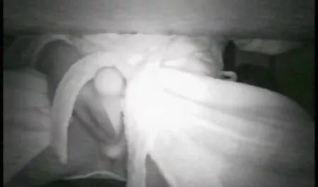 Các sex nhat ban thu dam cô gái bắt đầu rất nhiều tiếng ồn