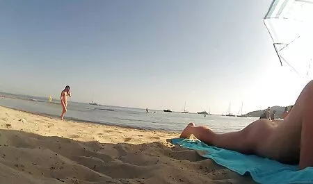 Công viên này đã sex nhật gái xinh trở thành nơi chết tiệt với ba người đàn ông và phụ nữ.