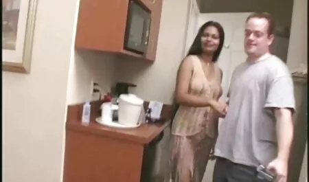 Juicy Bobby mở lớn và phim sex nhật đẹp đập hắn.