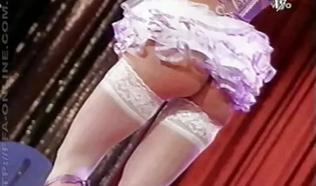 Hói chân đẹp, tóc vàng, phim sex con gái nhật bản để fuck