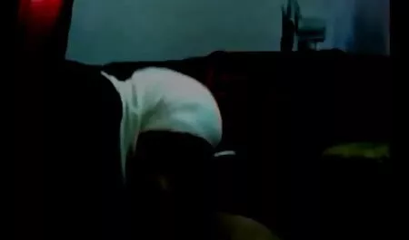 Shelly hạnh phúc thích vuốt ve cô đóng sex nhat ban vu to