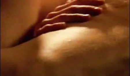 Dầu cô sex gái đẹp nhật bản gái với một lớn quái ăn bạn trai của cô