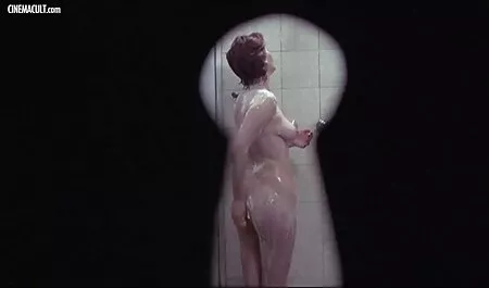 Maria Ryabushkina sex vú to nhật bản