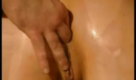 Cô có sex thủ dâm nhật bản quan hệ tình dục với đối tác kinh doanh
