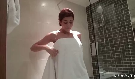 Cô Neal, xin phim sex vú bự nhật bản vui lòng.